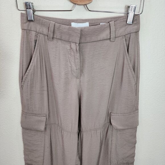 H&M Women Pants 2 Brown Viscose Blend Straight Leg Flat Front Regular Fit Cargo - Picture 2 of 7